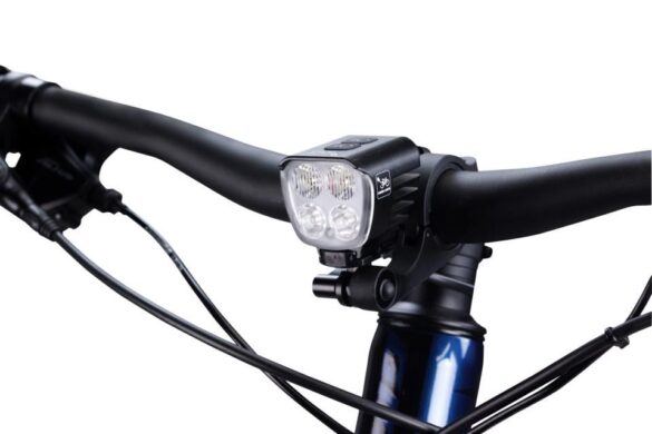 LUZ EBIKE 3000 LUMENS 4 FUNCIONES IPX6 120G   SOP